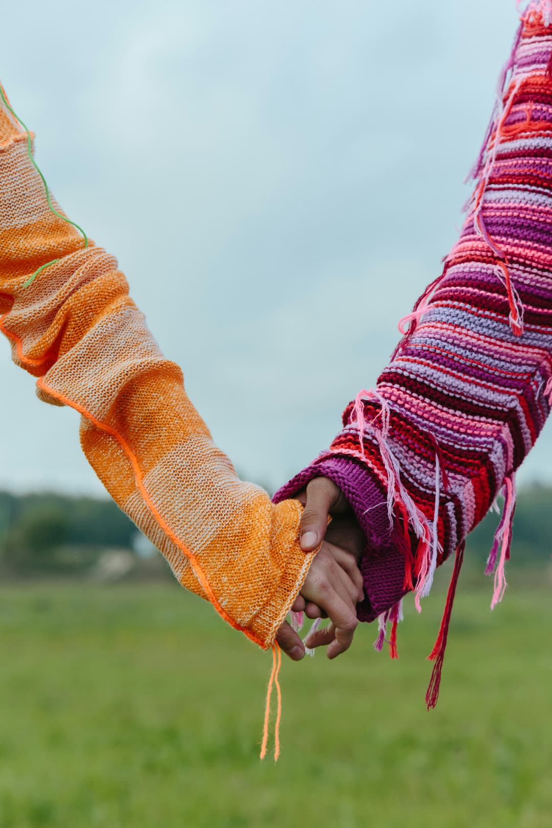 Cum să îți îmbunătățești relațiile interpersonale
