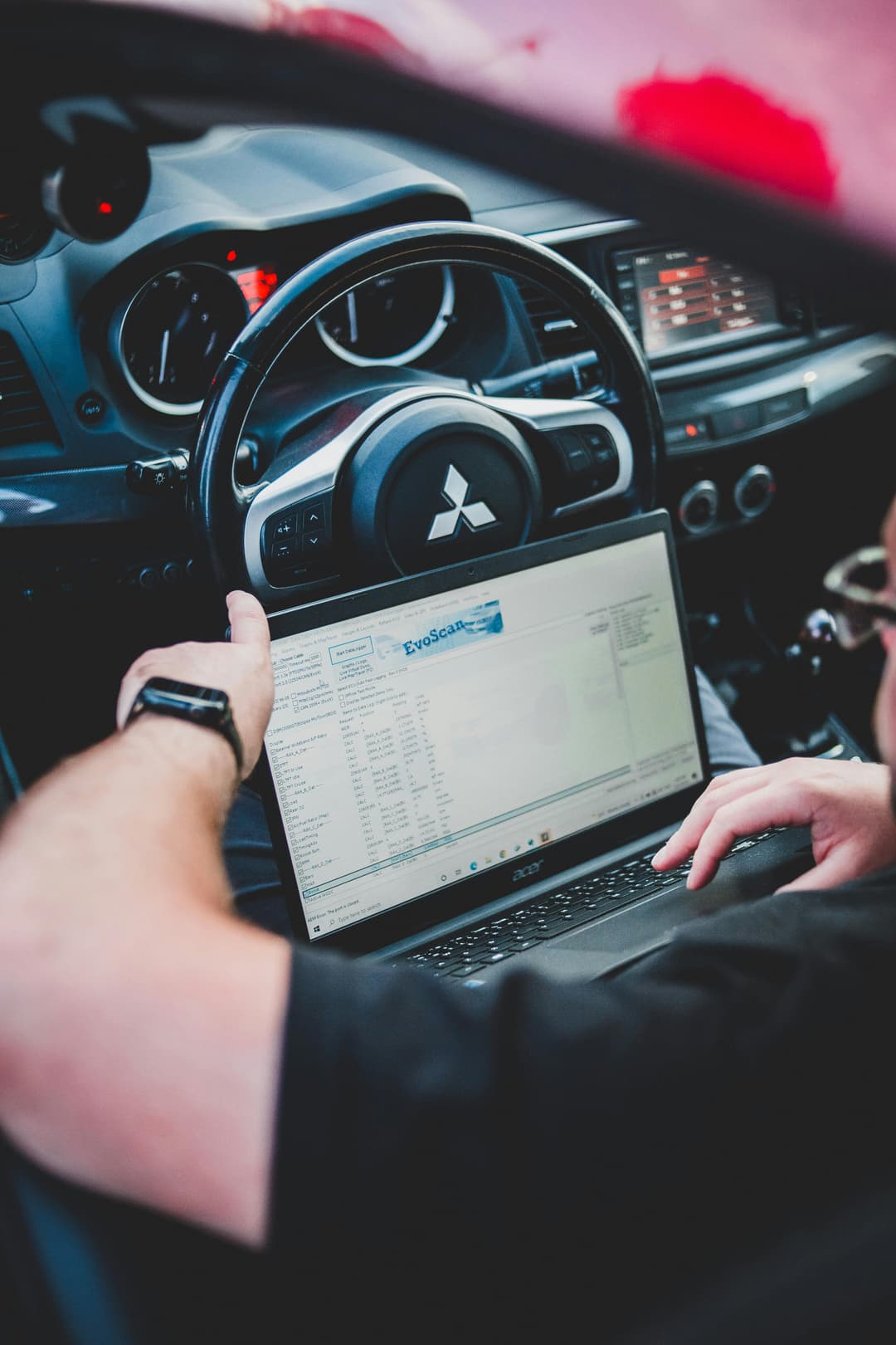 Car software OTA: actualizări auto de la distanță