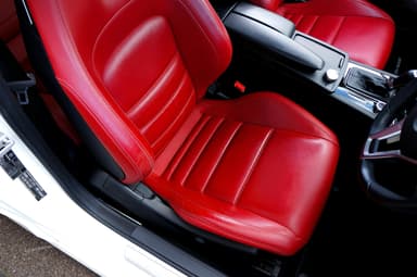 Top 5 tehnologii auto care îmbunătățesc siguranța