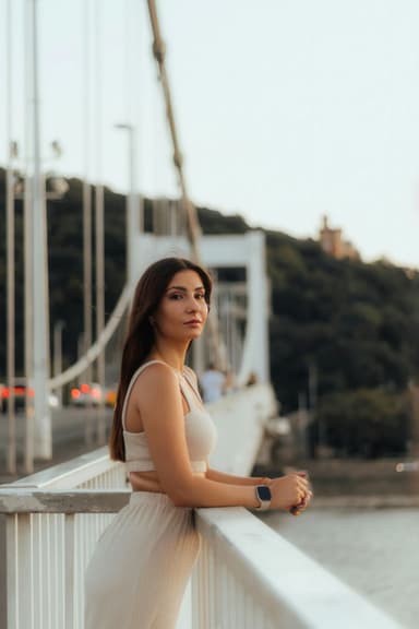 Ora exactă cu stil: Cum să asortezi ceasul cu ținuta de seară