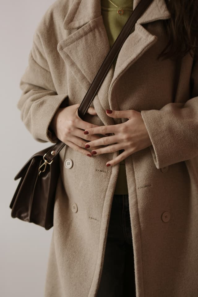 Palton cotton-twill tip trench coat – statement de iarnă