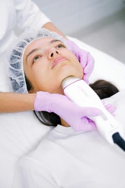 Sistem de recunoaștere facială la bord – lux și siguranță