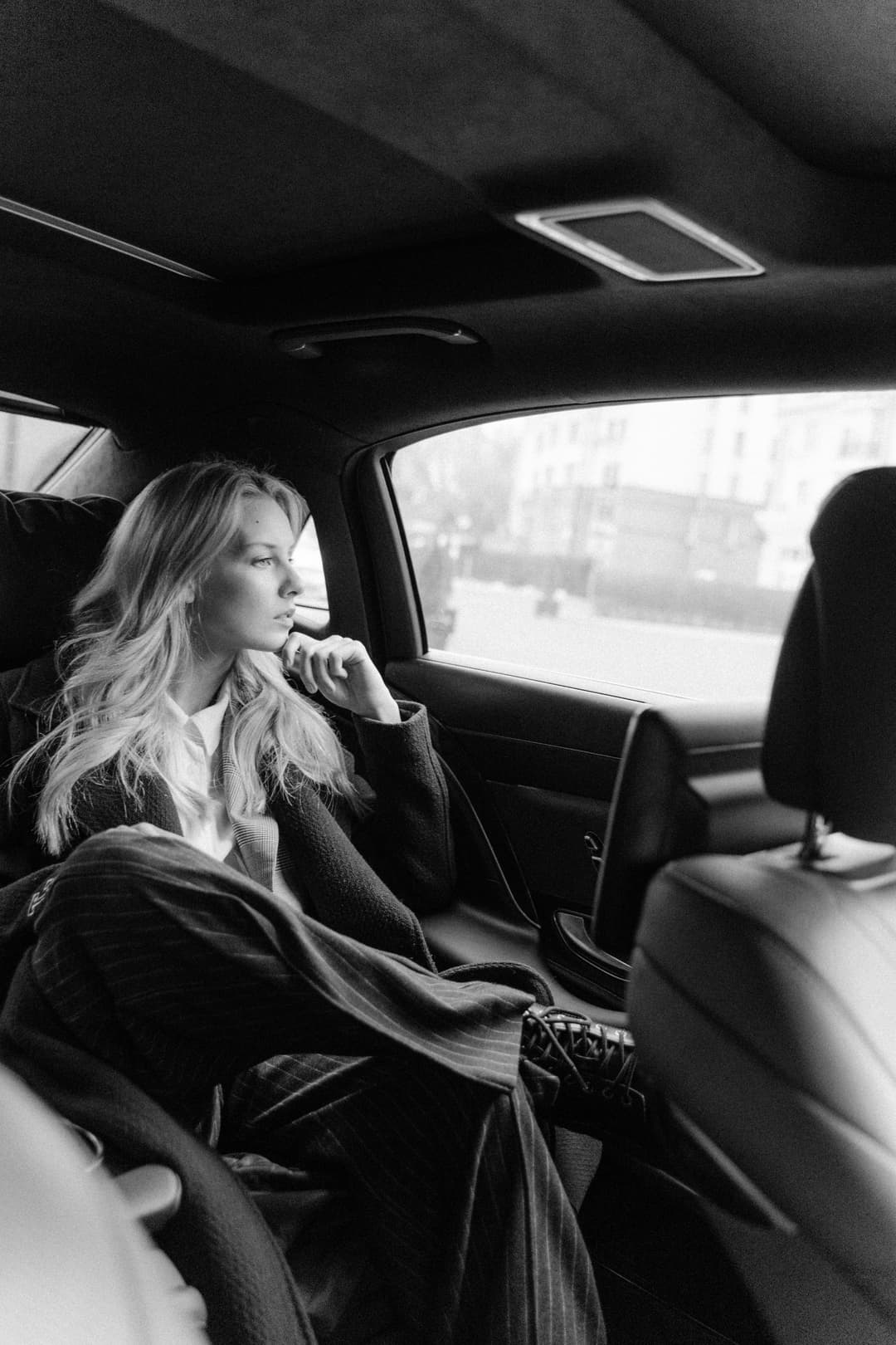 Streetwear de lux: Cum au redefinit Gucci și Balenciaga moda urbană pentru elite